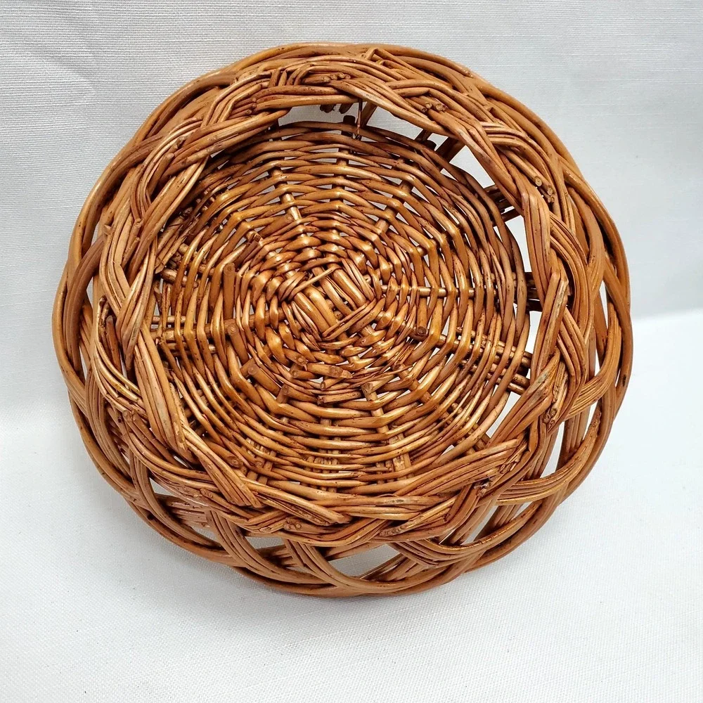 Vintage ● Brown/Tan Decorative‎ Circular Wicker Bread Basket ● 9